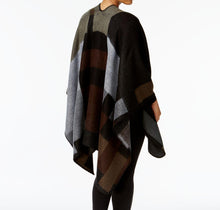 Steve Madden Mondrian Colorblocked Cape